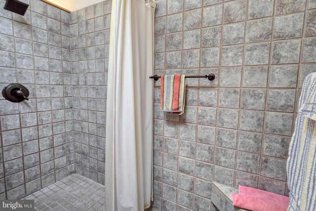 418 PARK AVE, Lock Haven, PA 17745