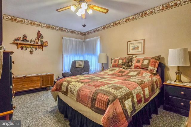 418 PARK AVE, Lock Haven, PA 17745