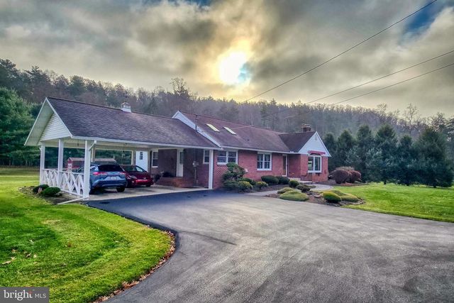 418 PARK AVE, Lock Haven, PA 17745