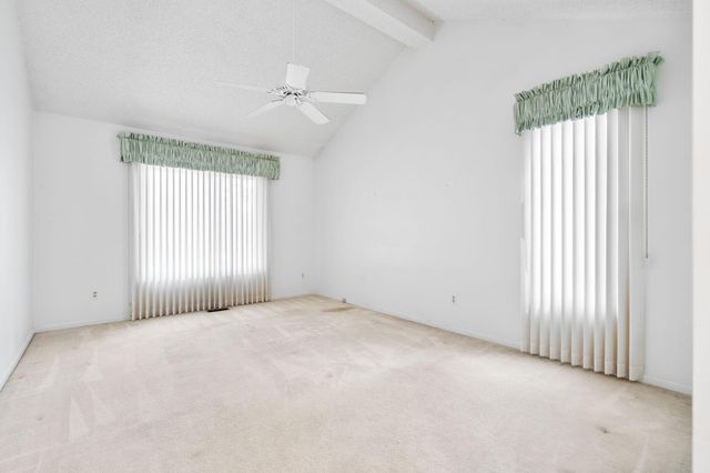 36482 Lochdale, Farmington Hills, MI 48335