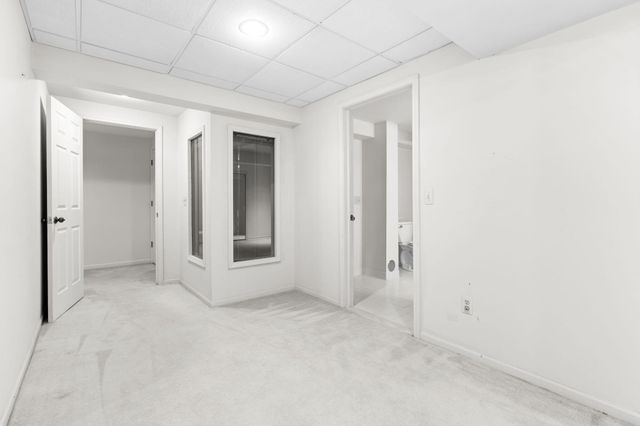 36482 Lochdale, Farmington Hills, MI 48335