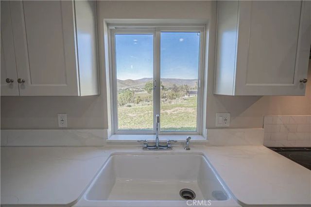 10540 Darling Road, Agua Dulce, CA 91390