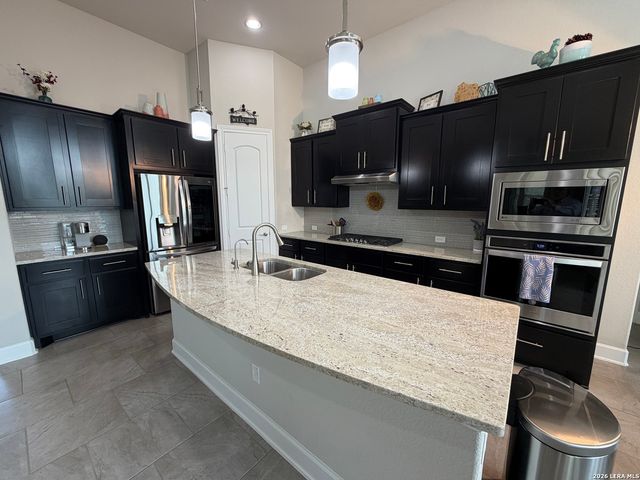 6519 Tallow Way, Converse, TX 78109