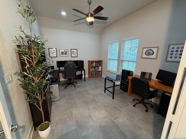 6519 Tallow Way, Converse, TX 78109