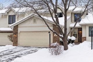 491 Sterling Street S, Maplewood, MN 55119