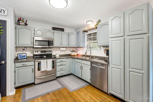 4577 fisher Road, Franklin Twp, OH 45005