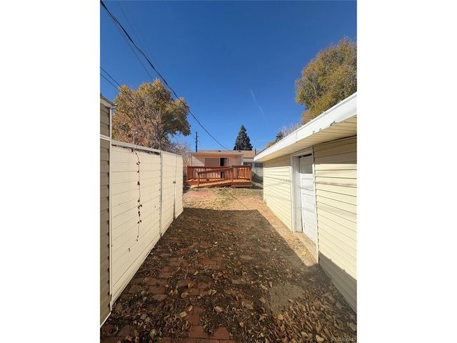 812 State St, Trinidad, CO 81082