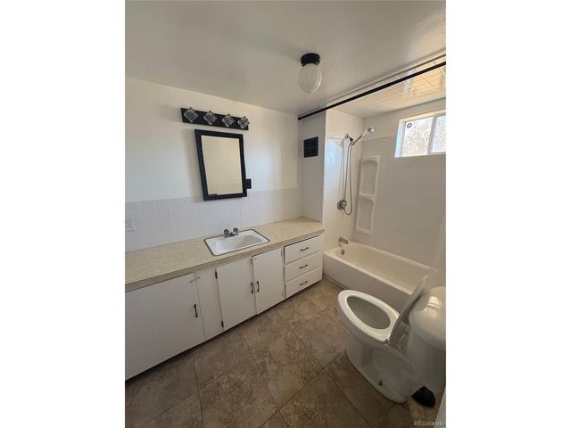 812 State St, Trinidad, CO 81082