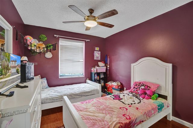 218 NW 75th Ter, Plantation, FL 33317