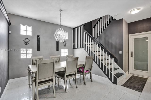 218 NW 75th Ter, Plantation, FL 33317