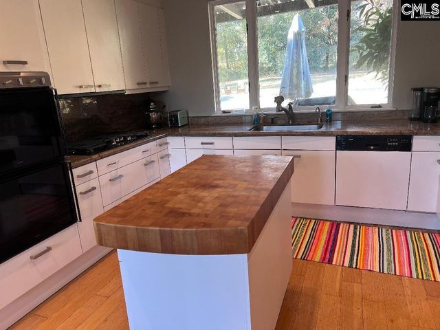 4 Woodhill Circle, Columbia, SC 29209