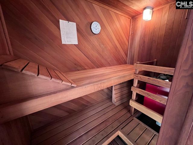 4 Woodhill Circle, Columbia, SC 29209