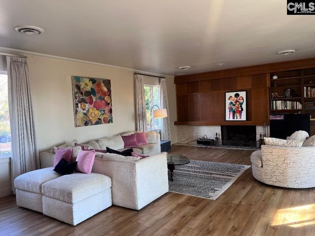 4 Woodhill Circle, Columbia, SC 29209