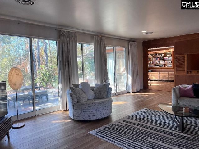 4 Woodhill Circle, Columbia, SC 29209