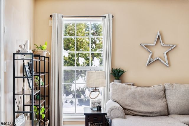 234 Oak Forest Dr, Brick Twp., NJ 08724