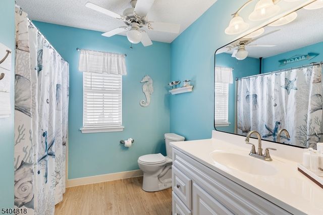 234 Oak Forest Dr, Brick Twp., NJ 08724