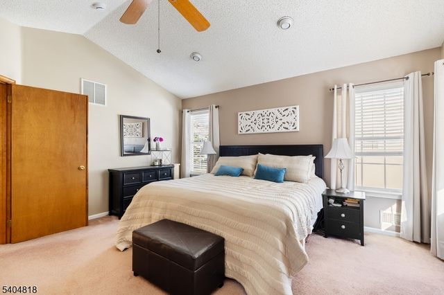 234 Oak Forest Dr, Brick Twp., NJ 08724