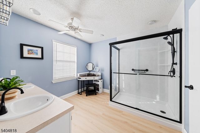 234 Oak Forest Dr, Brick Twp., NJ 08724