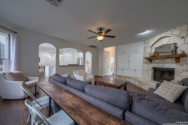 19442 Mill Oak, San Antonio, TX 78258