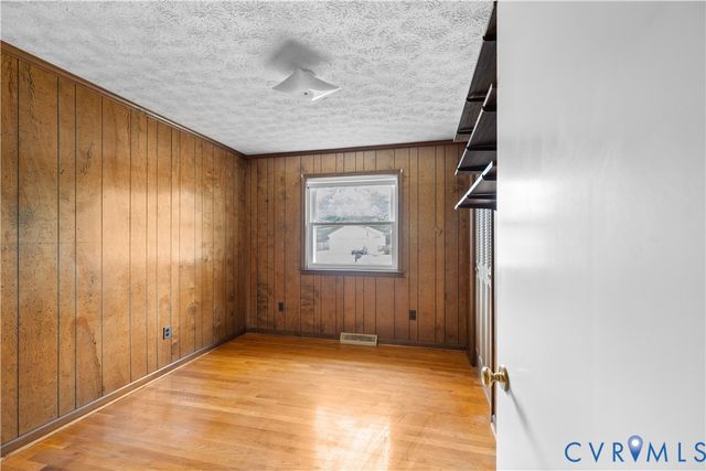 2713 Irwin Rd, Prince George, VA 23875