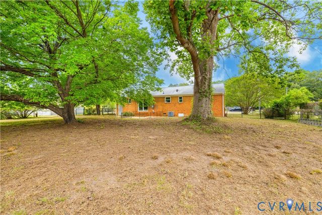 2713 Irwin Rd, Prince George, VA 23875