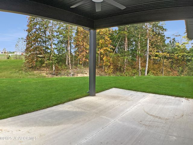 6343 YELLOWSTONE DR., Ashland, MO 65010