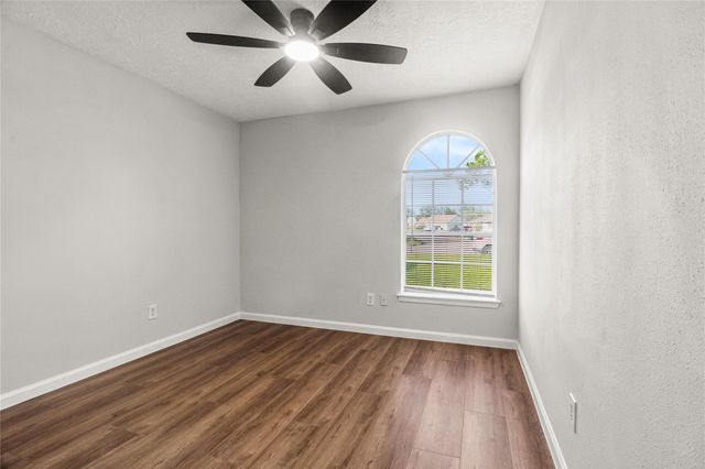 8451 S Meadow Bird Circle, Missouri City, TX 77489