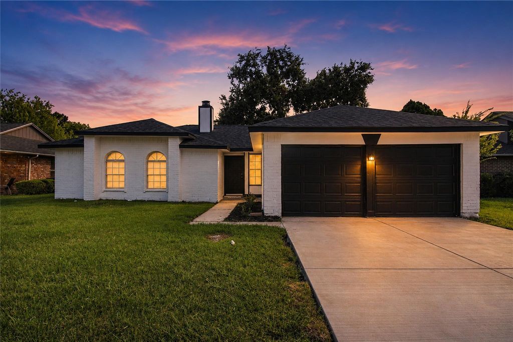 8451 S Meadow Bird Circle, Missouri City, TX 77489