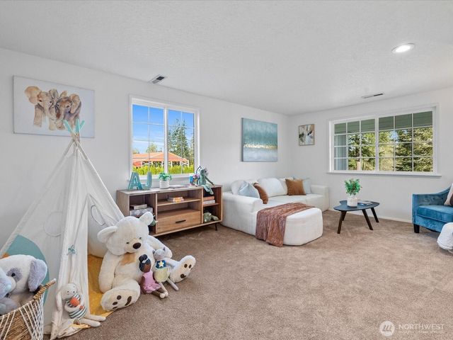 17118 103rd Street SE, Snohomish, WA 98290