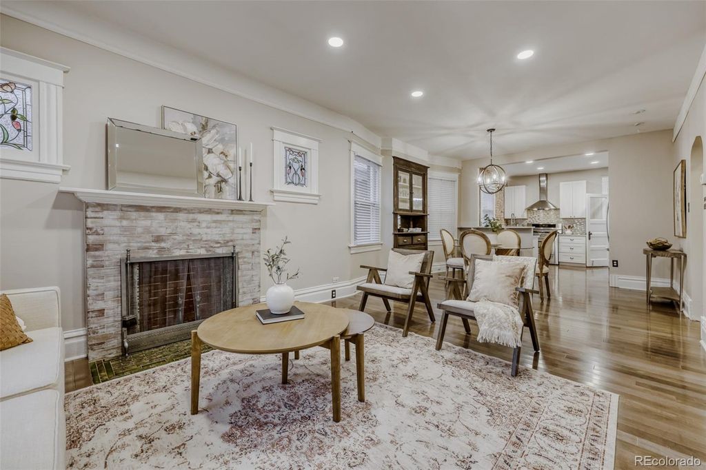 1035 S Pennsylvania Street, Denver, CO 80209