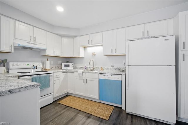 433 Marsh Duck WAY, Virginia Beach, VA 23451