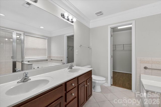 2141 Lord Proprietor Lane, Waxhaw, NC 28173