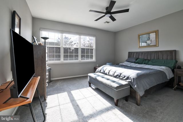 24 JUMPING BROOK LN, Barnegat, NJ 08005