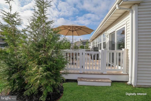 24 JUMPING BROOK LN, Barnegat, NJ 08005