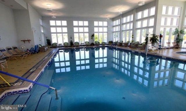 24 JUMPING BROOK LN, Barnegat, NJ 08005