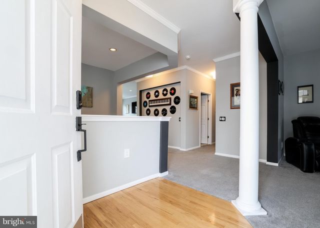 24 JUMPING BROOK LN, Barnegat, NJ 08005