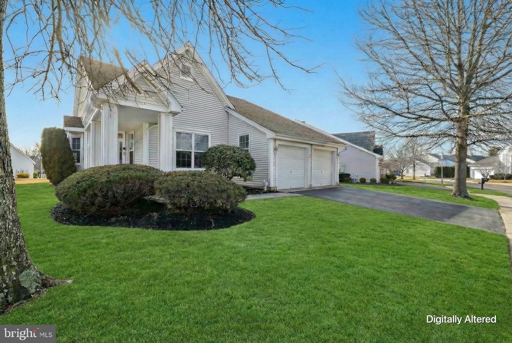 24 JUMPING BROOK LN, Barnegat, NJ 08005