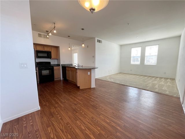 50 Aura De Blanco Street 14101, Henderson, NV 89074