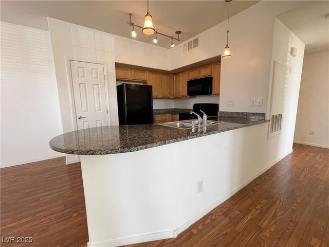 50 Aura De Blanco Street 14101, Henderson, NV 89074