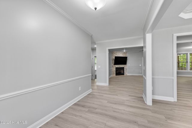 905 Charleston Place, Sneads Ferry, NC 28460
