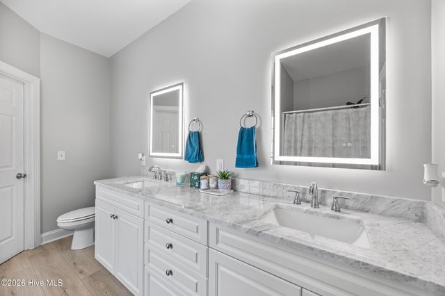 905 Charleston Place, Sneads Ferry, NC 28460