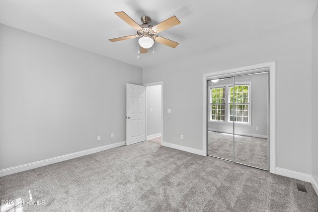 905 Charleston Place, Sneads Ferry, NC 28460