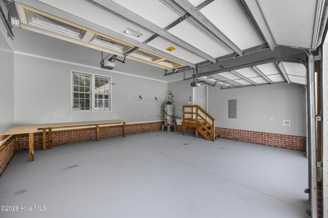 905 Charleston Place, Sneads Ferry, NC 28460