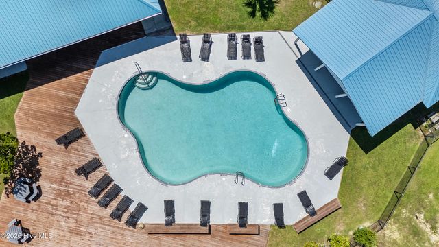 905 Charleston Place, Sneads Ferry, NC 28460