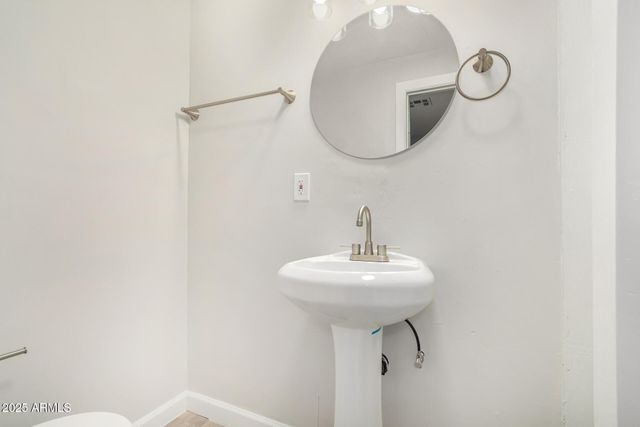 423 E Crescent Avenue, Mesa, AZ 85204