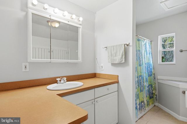 12475 HELEN FOWLERS PL, Hughesville, MD 20637