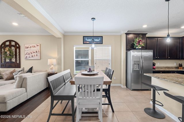 187 BRADFORD LAKE Circle, Jacksonville, FL 32218