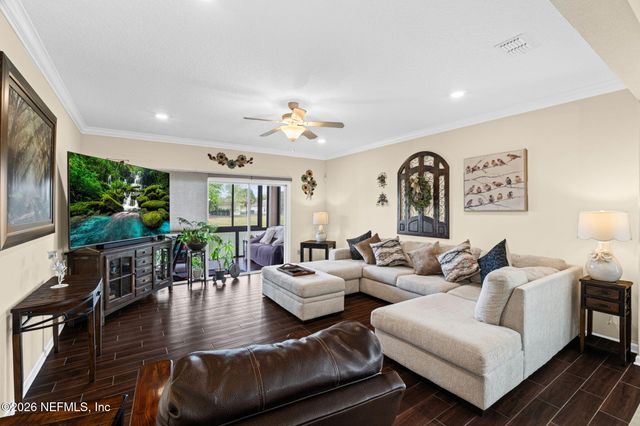 187 BRADFORD LAKE Circle, Jacksonville, FL 32218