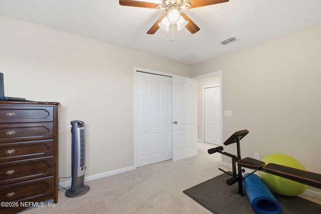 187 BRADFORD LAKE Circle, Jacksonville, FL 32218