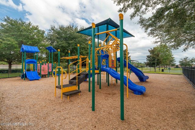 187 BRADFORD LAKE Circle, Jacksonville, FL 32218